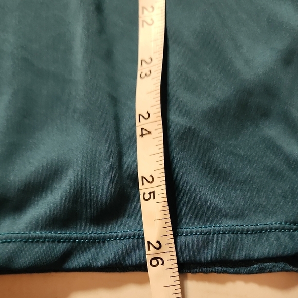 Roxy Women's Teal  Tank Top With Racer And Mesh Back In Size Large - Picture 8 of 9